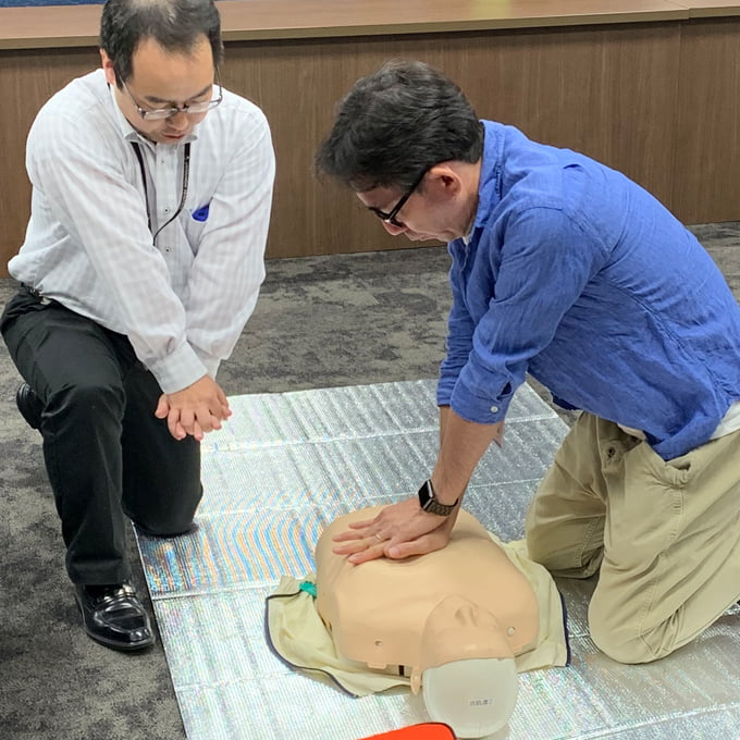 AEDの設置と講習の実施